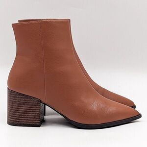 NWT LINEA PAOLO Brown Ankle Boots